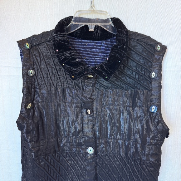 NADYA Art to Wear Reversible Velvet Silk Patchwork Vest - Picture 12 of 14
